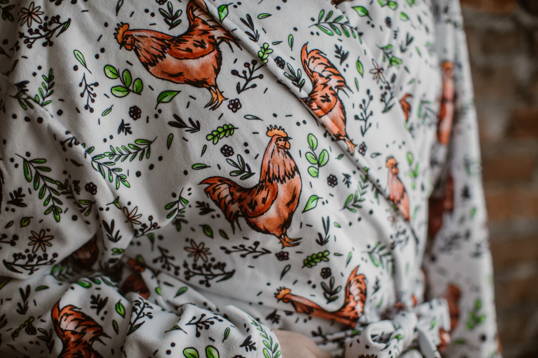 Floral Chicken Print Robe - Image 3