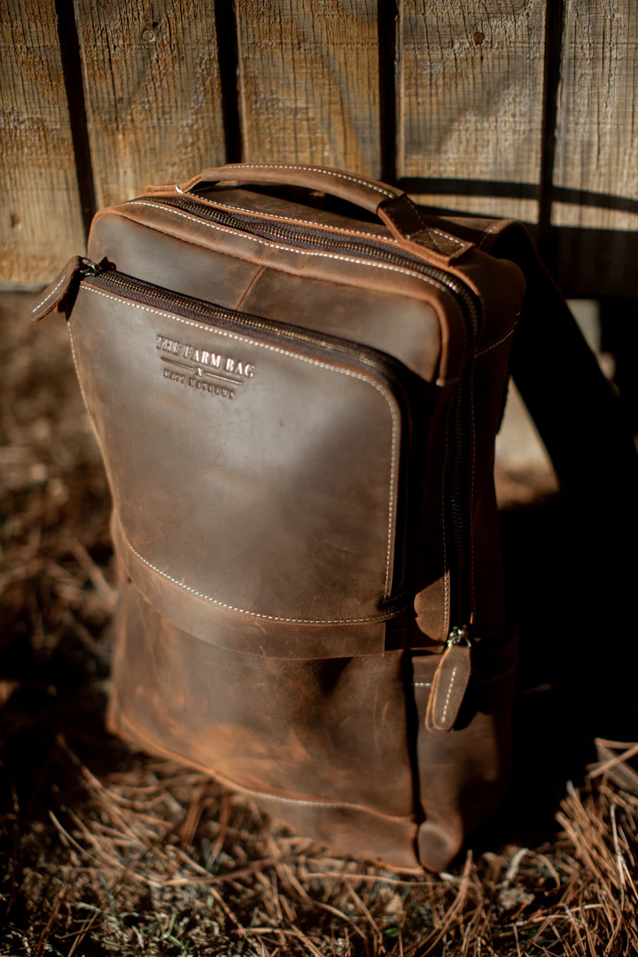 THE FARM BAG BY MATT MATHEWS - Image 16