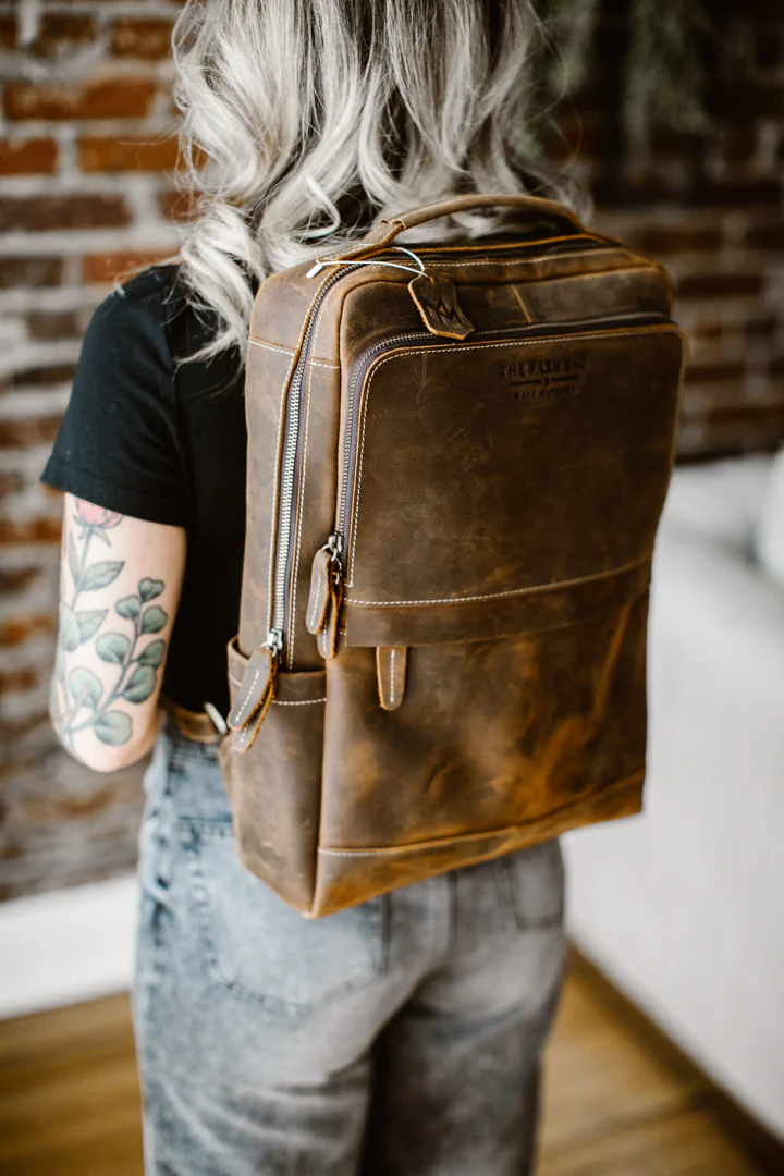 THE FARM BAG BY MATT MATHEWS - Image 19