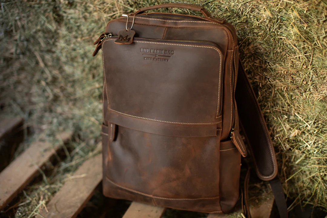 THE FARM BAG BY MATT MATHEWS - Image 9