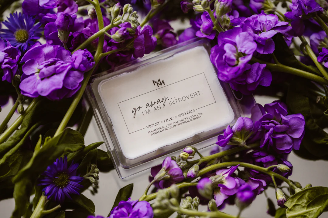 Violet + Lilac + Wisteria Candle - Image 4